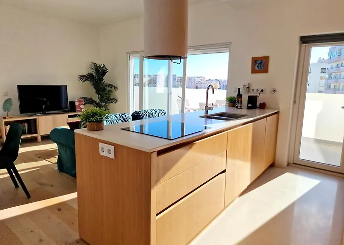 T2 Vista-rio Rooftop - * Portimão